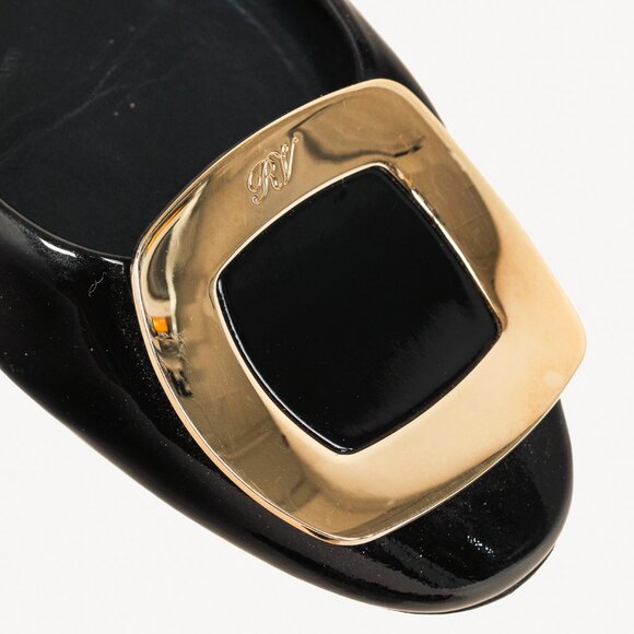 Roger Vivier Chips Black Patent Leather Buckle Scrunch Flats - Picture 8 of 10